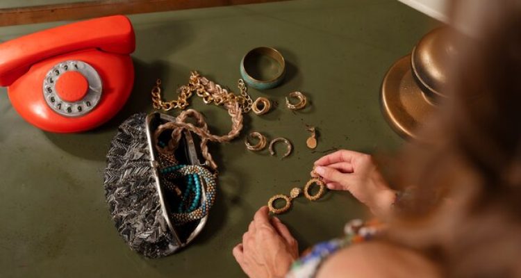 Top Jewellery Trends That Are Captivating Consumers in 2025