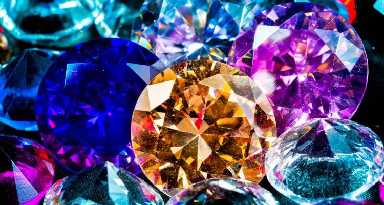 Top gemstone ring trends that shine bright and bold