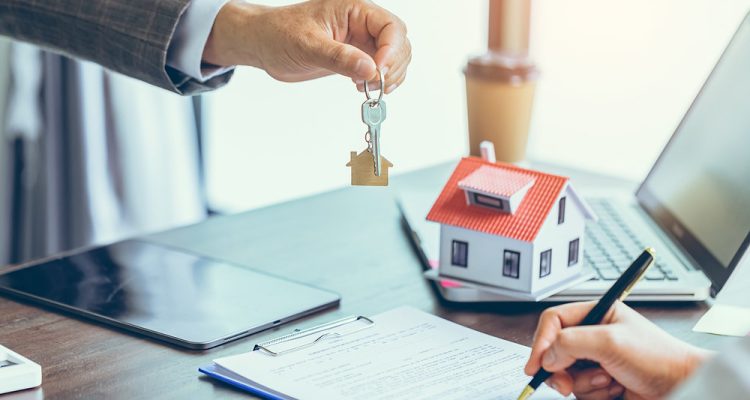 How To Understand The Fine Print In Insurance Contracts