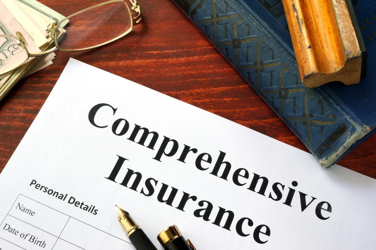 How Does Comprehensive Auto Insurance Differ From Basic Coverage