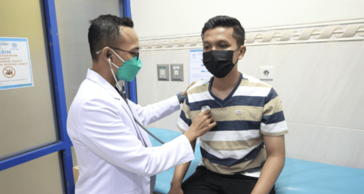 Berapa Biaya Konsultasi Dokter Umum Di Rumah yang Wajib Diketahui